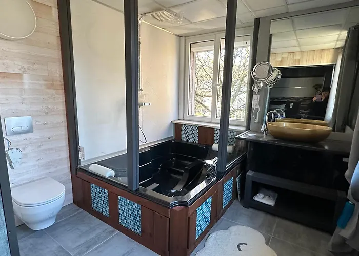 Les Bains De L 'abbaye アパートホテル